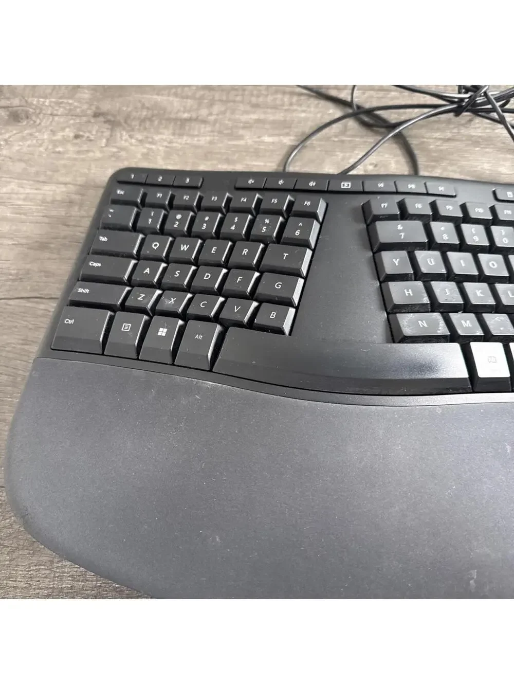 Microsoft Ergonomic Full size USB Wired Keyboard Black Model 1878 Tested Works